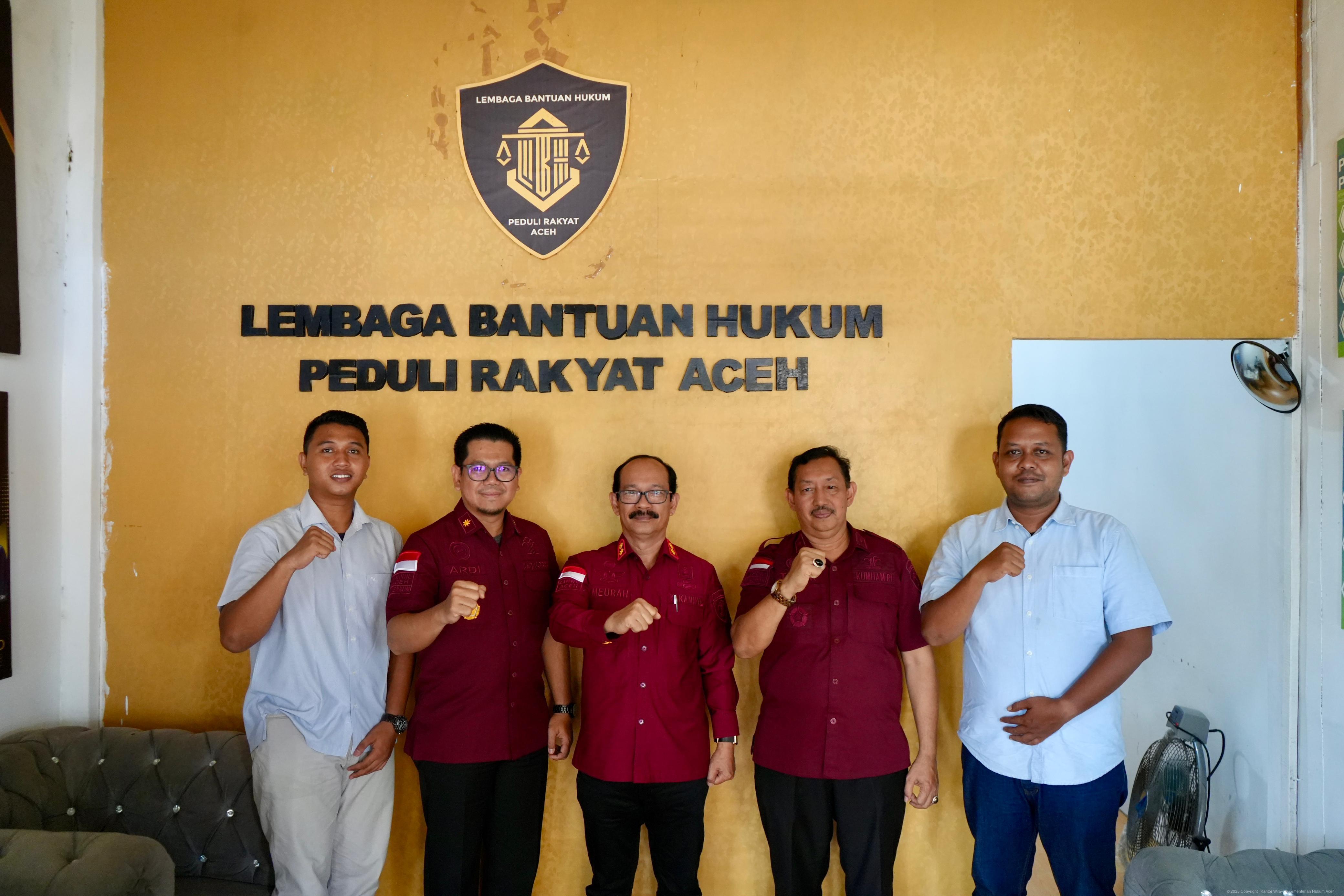 Kemenkum Aceh Berikan Penguatan Kepada PBH Langsa